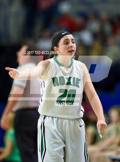 Thumbnail 1 in Hoxie vs. Valley Springs (AAA 3A Final) photogallery.