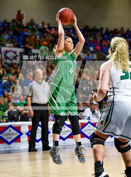 Thumbnail 2 in Hoxie vs. Valley Springs (AAA 3A Final) photogallery.