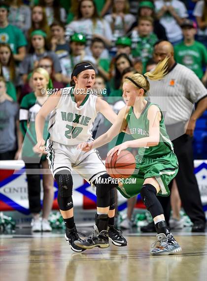 Thumbnail 1 in Hoxie vs. Valley Springs (AAA 3A Final) photogallery.
