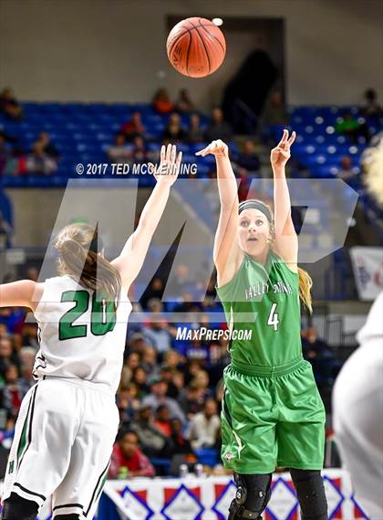 Thumbnail 2 in Hoxie vs. Valley Springs (AAA 3A Final) photogallery.