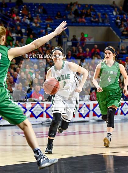 Thumbnail 3 in Hoxie vs. Valley Springs (AAA 3A Final) photogallery.