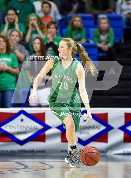 Thumbnail 3 in Hoxie vs. Valley Springs (AAA 3A Final) photogallery.