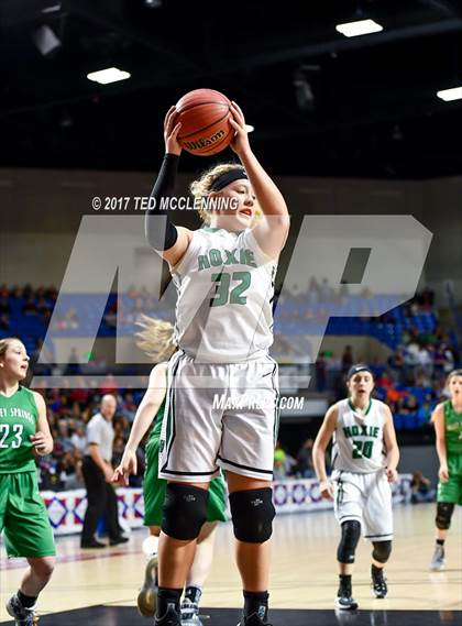 Thumbnail 3 in Hoxie vs. Valley Springs (AAA 3A Final) photogallery.