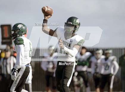 Thumbnail 2 in Gardena vs. Lincoln (CIF State D7-AA Final) photogallery.