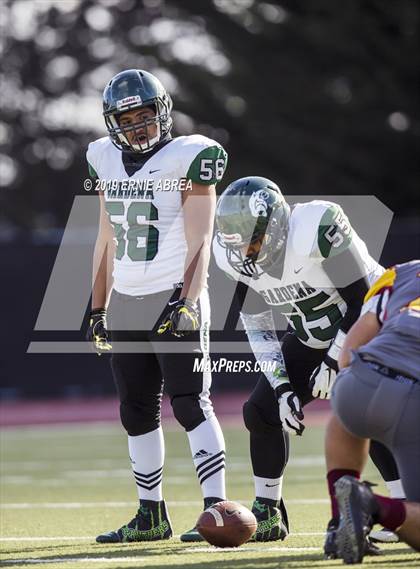 Thumbnail 2 in Gardena vs. Lincoln (CIF State D7-AA Final) photogallery.