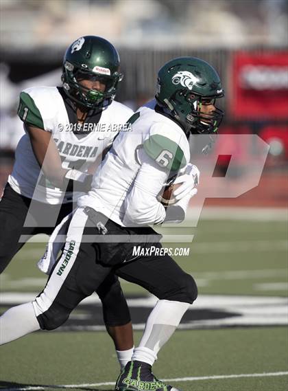 Thumbnail 1 in Gardena vs. Lincoln (CIF State D7-AA Final) photogallery.