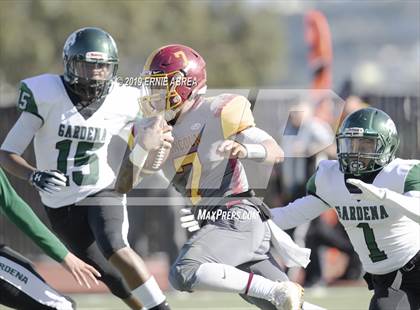 Thumbnail 1 in Gardena vs. Lincoln (CIF State D7-AA Final) photogallery.