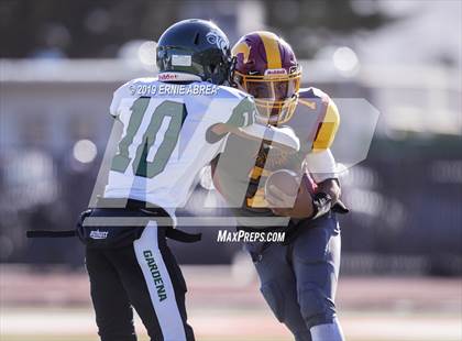 Thumbnail 1 in Gardena vs. Lincoln (CIF State D7-AA Final) photogallery.