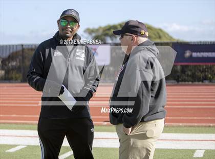 Thumbnail 1 in Gardena vs. Lincoln (CIF State D7-AA Final) photogallery.