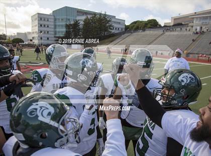 Thumbnail 1 in Gardena vs. Lincoln (CIF State D7-AA Final) photogallery.