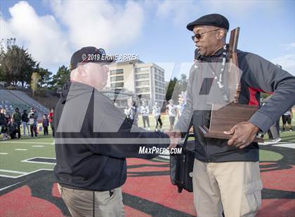 Thumbnail 1 in Gardena vs. Lincoln (CIF State D7-AA Final) photogallery.