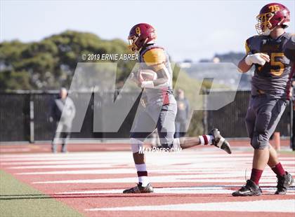 Thumbnail 2 in Gardena vs. Lincoln (CIF State D7-AA Final) photogallery.
