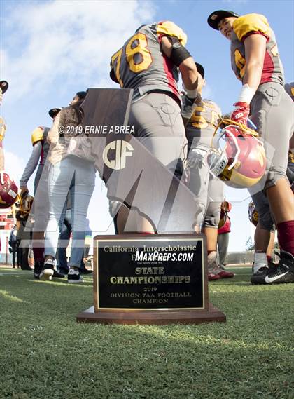 Thumbnail 3 in Gardena vs. Lincoln (CIF State D7-AA Final) photogallery.