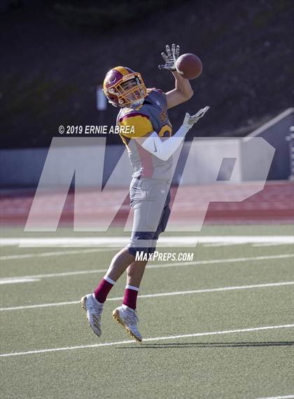 Thumbnail 2 in Gardena vs. Lincoln (CIF State D7-AA Final) photogallery.