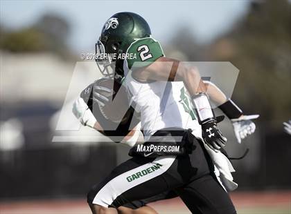 Thumbnail 2 in Gardena vs. Lincoln (CIF State D7-AA Final) photogallery.