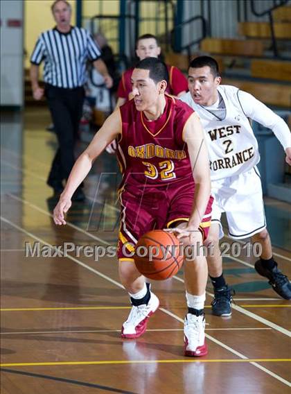 Thumbnail 1 in Oxnard vs. West (Santa Barbara Holiday Classic Tournament) photogallery.