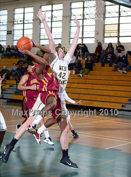 Thumbnail 1 in Oxnard vs. West (Santa Barbara Holiday Classic Tournament) photogallery.