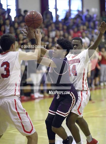 Thumbnail 3 in Stuart Hall @ Saint Mary's (CIF NorCal Regional D4 Final) photogallery.