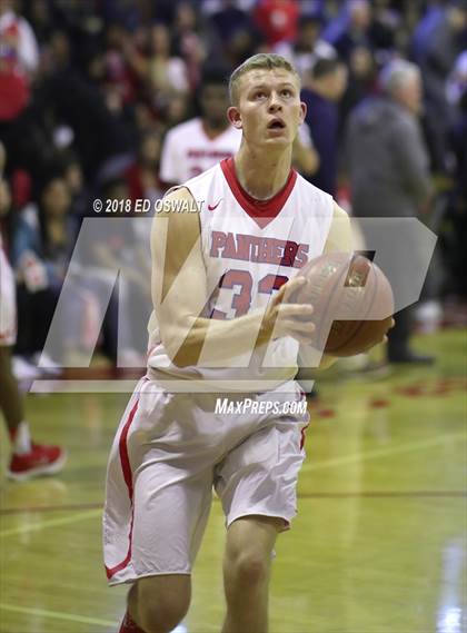 Thumbnail 2 in Stuart Hall @ Saint Mary's (CIF NorCal Regional D4 Final) photogallery.