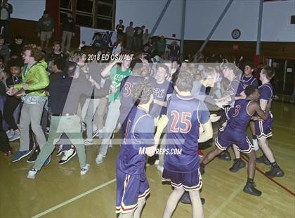 Thumbnail 3 in Stuart Hall @ Saint Mary's (CIF NorCal Regional D4 Final) photogallery.