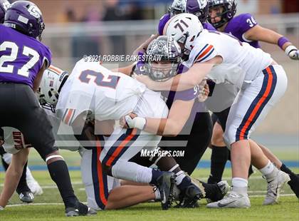 Thumbnail 1 in College Station vs. Wakeland (UIL Football 5A Regional Semifinals) photogallery.