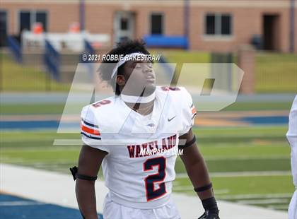 Thumbnail 2 in College Station vs. Wakeland (UIL Football 5A Regional Semifinals) photogallery.