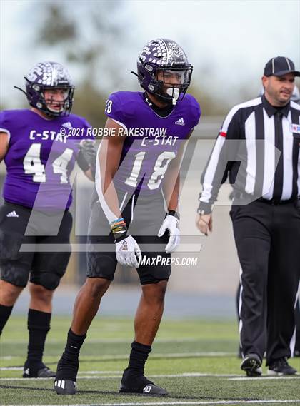 Thumbnail 1 in College Station vs. Wakeland (UIL Football 5A Regional Semifinals) photogallery.