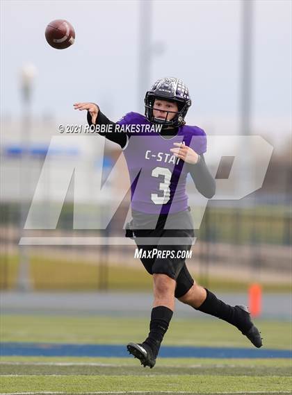 Thumbnail 2 in College Station vs. Wakeland (UIL Football 5A Regional Semifinals) photogallery.