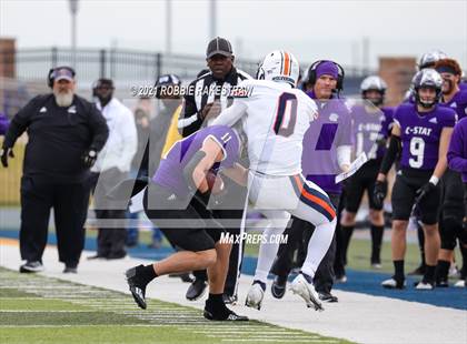 Thumbnail 2 in College Station vs. Wakeland (UIL Football 5A Regional Semifinals) photogallery.