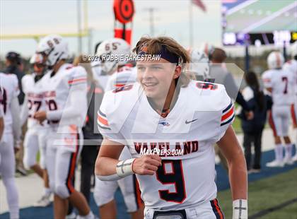 Thumbnail 1 in College Station vs. Wakeland (UIL Football 5A Regional Semifinals) photogallery.