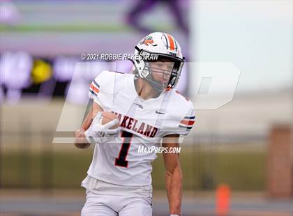 Thumbnail 2 in College Station vs. Wakeland (UIL Football 5A Regional Semifinals) photogallery.