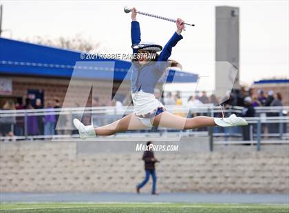 Thumbnail 3 in College Station vs. Wakeland (UIL Football 5A Regional Semifinals) photogallery.