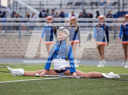 Thumbnail 2 in College Station vs. Wakeland (UIL Football 5A Regional Semifinals) photogallery.