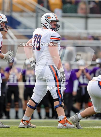 Thumbnail 1 in College Station vs. Wakeland (UIL Football 5A Regional Semifinals) photogallery.