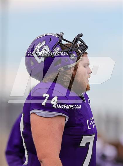 Thumbnail 2 in College Station vs. Wakeland (UIL Football 5A Regional Semifinals) photogallery.