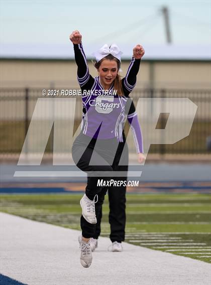 Thumbnail 2 in College Station vs. Wakeland (UIL Football 5A Regional Semifinals) photogallery.