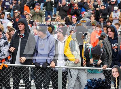 Thumbnail 2 in College Station vs. Wakeland (UIL Football 5A Regional Semifinals) photogallery.
