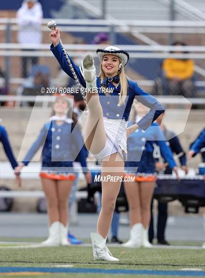 Thumbnail 1 in College Station vs. Wakeland (UIL Football 5A Regional Semifinals) photogallery.
