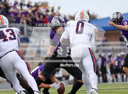 Thumbnail 1 in College Station vs. Wakeland (UIL Football 5A Regional Semifinals) photogallery.