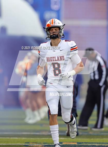 Thumbnail 3 in College Station vs. Wakeland (UIL Football 5A Regional Semifinals) photogallery.