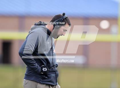Thumbnail 1 in College Station vs. Wakeland (UIL Football 5A Regional Semifinals) photogallery.