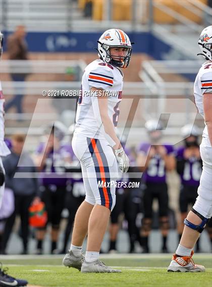 Thumbnail 3 in College Station vs. Wakeland (UIL Football 5A Regional Semifinals) photogallery.