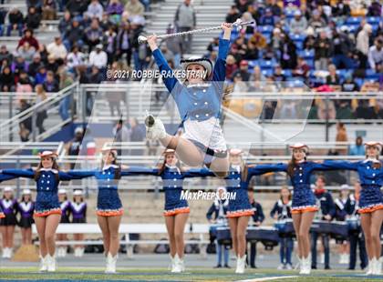 Thumbnail 2 in College Station vs. Wakeland (UIL Football 5A Regional Semifinals) photogallery.