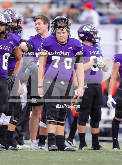Thumbnail 3 in College Station vs. Wakeland (UIL Football 5A Regional Semifinals) photogallery.