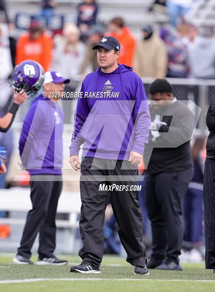 Thumbnail 2 in College Station vs. Wakeland (UIL Football 5A Regional Semifinals) photogallery.