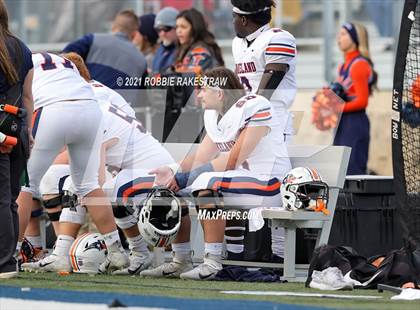 Thumbnail 3 in College Station vs. Wakeland (UIL Football 5A Regional Semifinals) photogallery.
