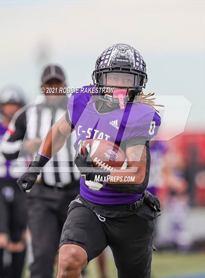 Thumbnail 1 in College Station vs. Wakeland (UIL Football 5A Regional Semifinals) photogallery.