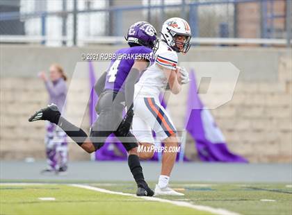 Thumbnail 1 in College Station vs. Wakeland (UIL Football 5A Regional Semifinals) photogallery.
