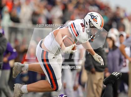 Thumbnail 3 in College Station vs. Wakeland (UIL Football 5A Regional Semifinals) photogallery.