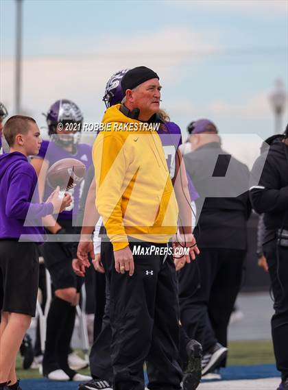 Thumbnail 1 in College Station vs. Wakeland (UIL Football 5A Regional Semifinals) photogallery.